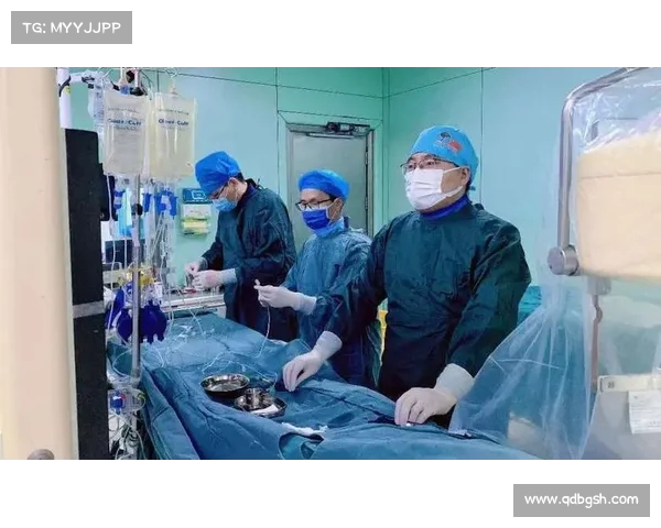 南方医科大医生救人遭处罚引发广泛关注,背后隐藏的真相逐渐曝光 南方医科大医生救人遭处罚引发广泛关注,背后隐藏的真相逐渐曝光